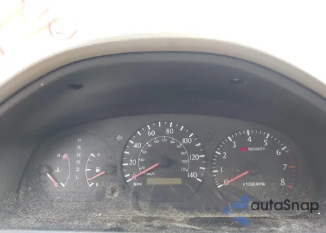 1999 Toyota Camry Solara Sle z USA, uszkodzony, nr VIN 2T1CF28P3XC184830